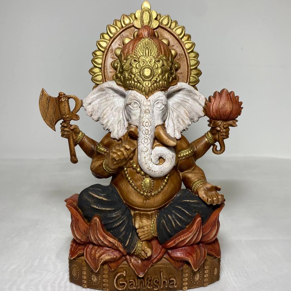 Ganesha Statue – Handcrafted Wooden Ganesha Figurine – Sacred Ganesha Hindu God Decor Made of Ash Wood