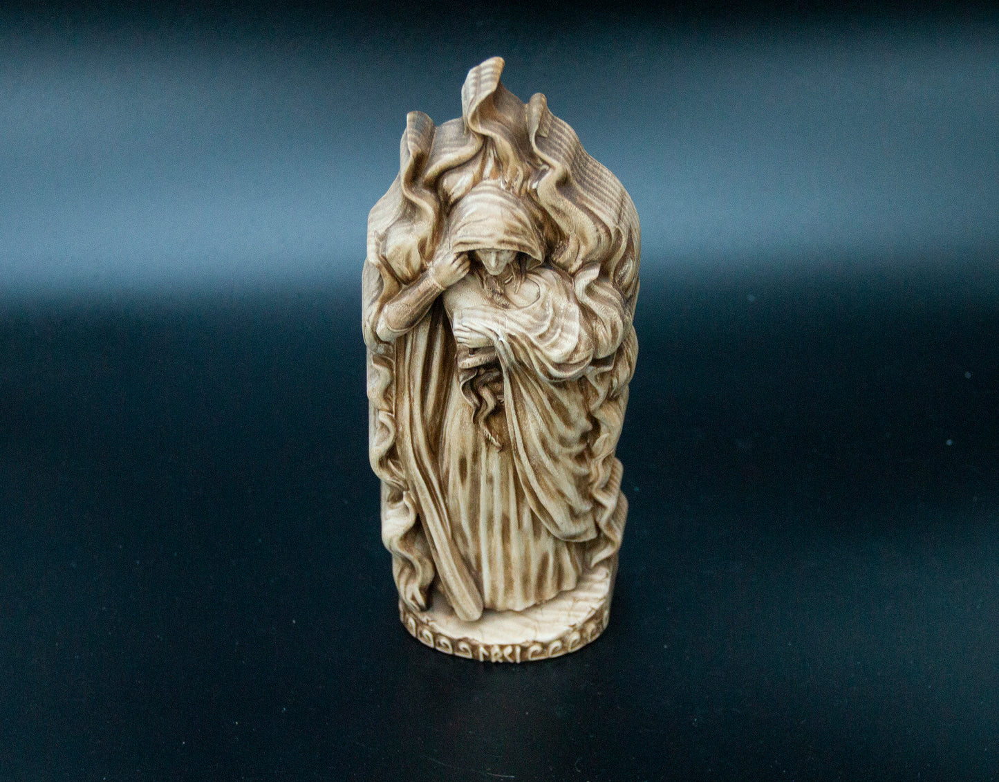 Loki Statue – Wooden Loki Figurine – Norse God Loki Decor for Mythology Lovers and Pagan Altars