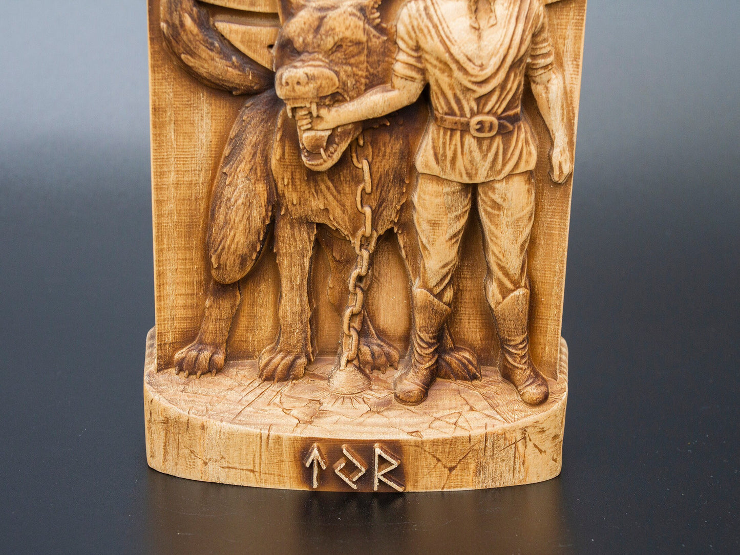 Statue de Tyr, figurine d'autel des dieux nordiques, statue païenne des dieux scandinaves, sculpture en bois de 20 cm de haut, souvenir