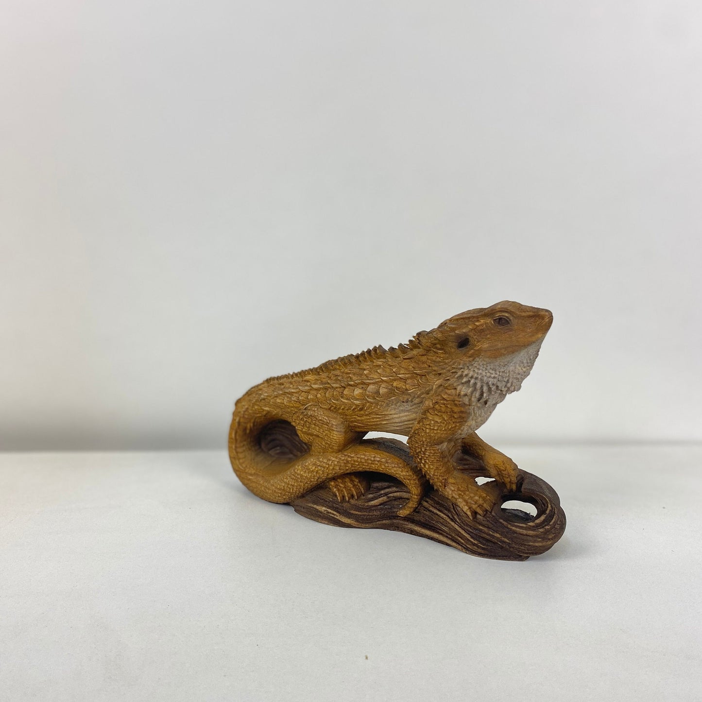 Dragon barbu Figurine de dragon barbu Cadeau de dragon perlé Art de dragon barbu Décor de dragon barbu Reptile des bois Sculpture de lézard Statue de lézard