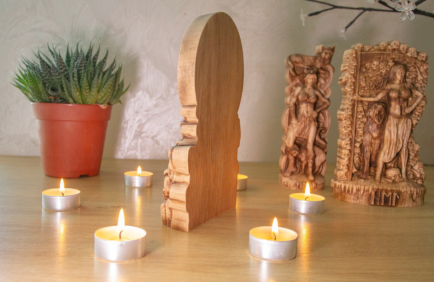 Statue de Brigid, déesse nordique, figurine celtique, dieux irlandais, sculpture en bois, art païen, souvenir, personnages du Nord