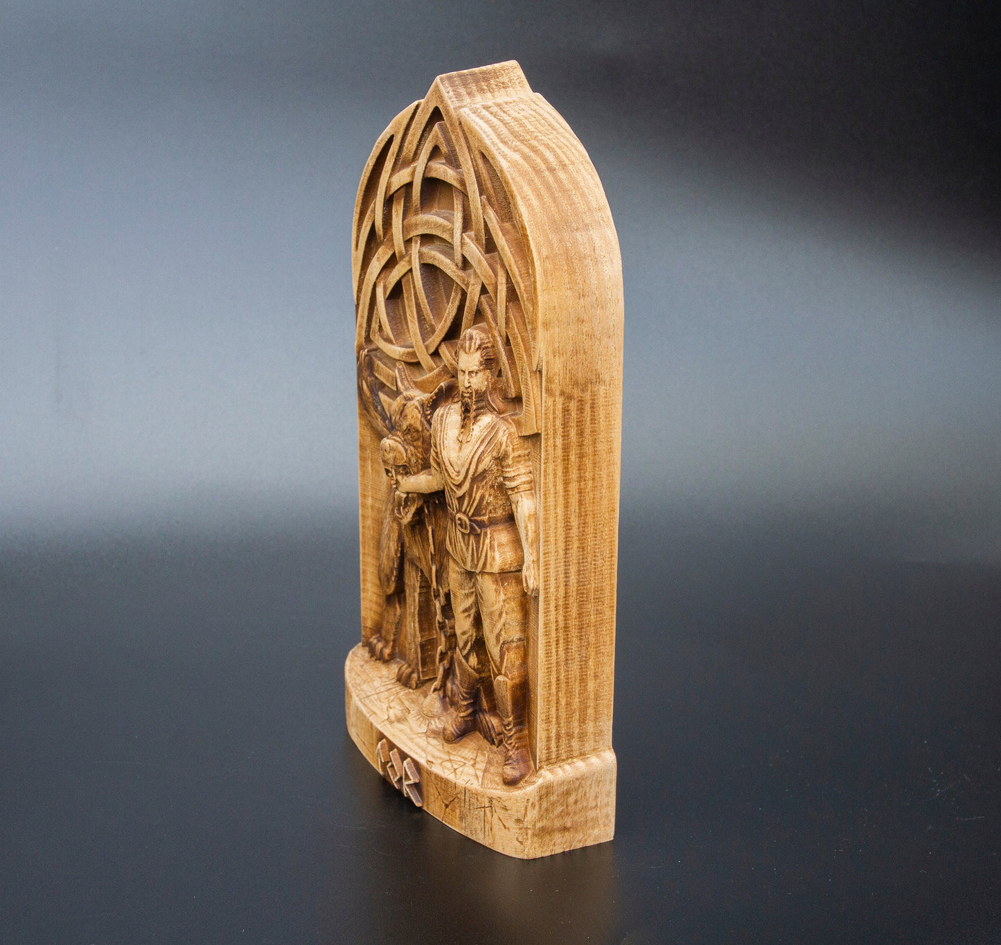 Statue de Tyr, figurine d'autel des dieux nordiques, statue païenne des dieux scandinaves, sculpture en bois de 20 cm de haut, souvenir