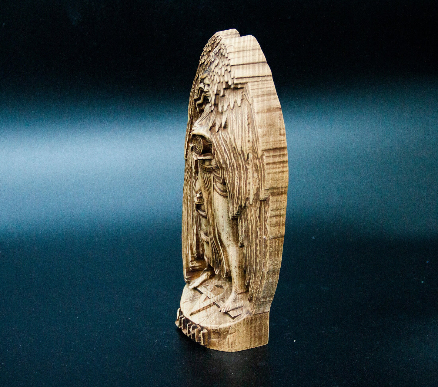 Figurine de démone Lilith Statue de démonologie juive Sculpture en bois Autel Souvenir Déesse Cadeau Démon féminin