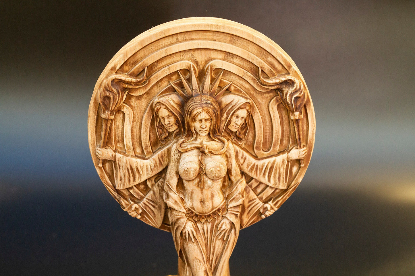 Statue d'Hécate, déesse nordique du mystère et des ténèbres, figurine de dieux scandinaves, sculpture en bois, art de l'autel, souvenir, personnages du Nord
