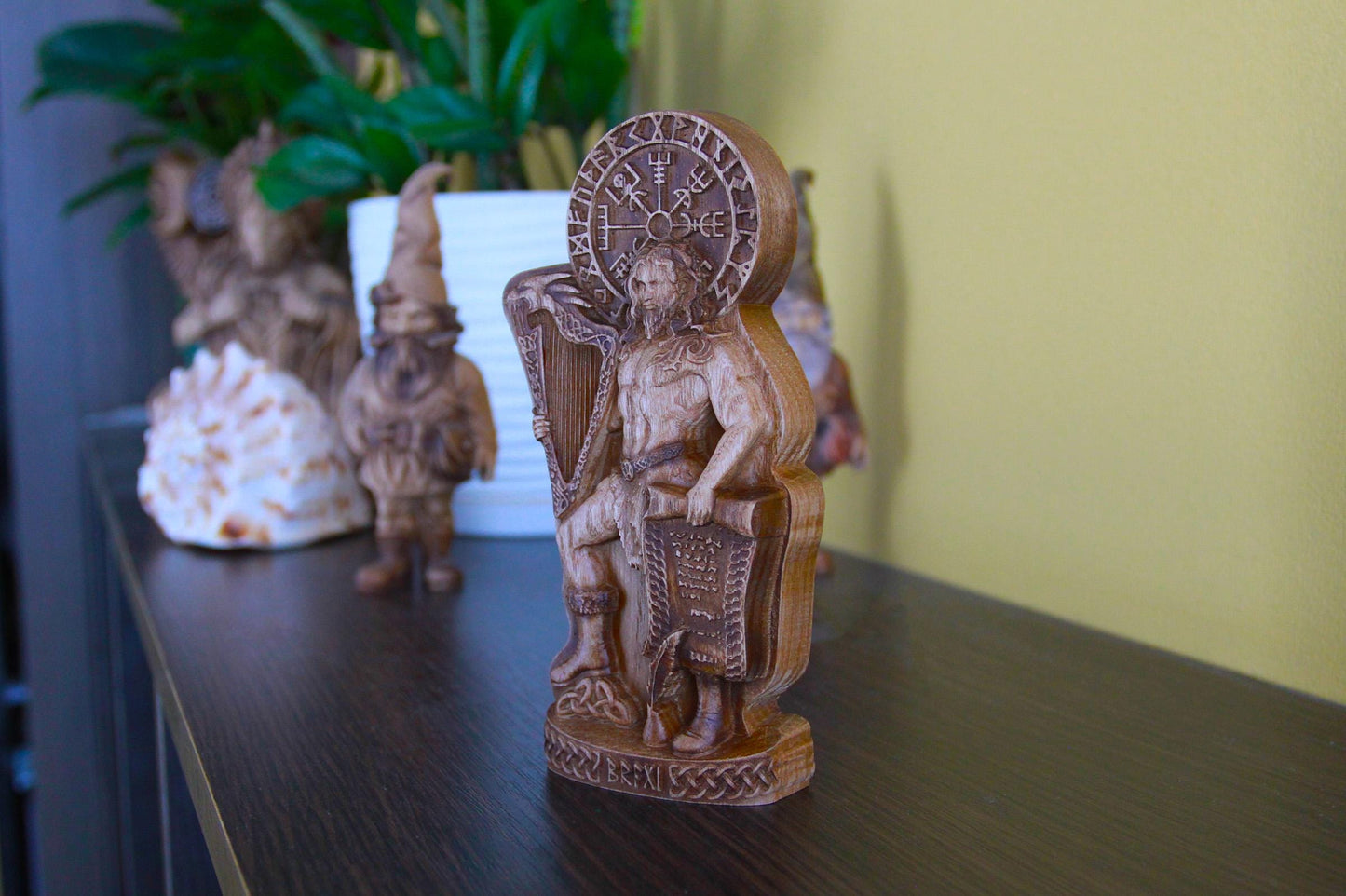 Statue de Bragi, dieu nordique en bois de frêne sculpté à la main, 15 cm, décoration d'autel païen, figurine de mythologie viking, cadeau souvenir des dieux nordiques