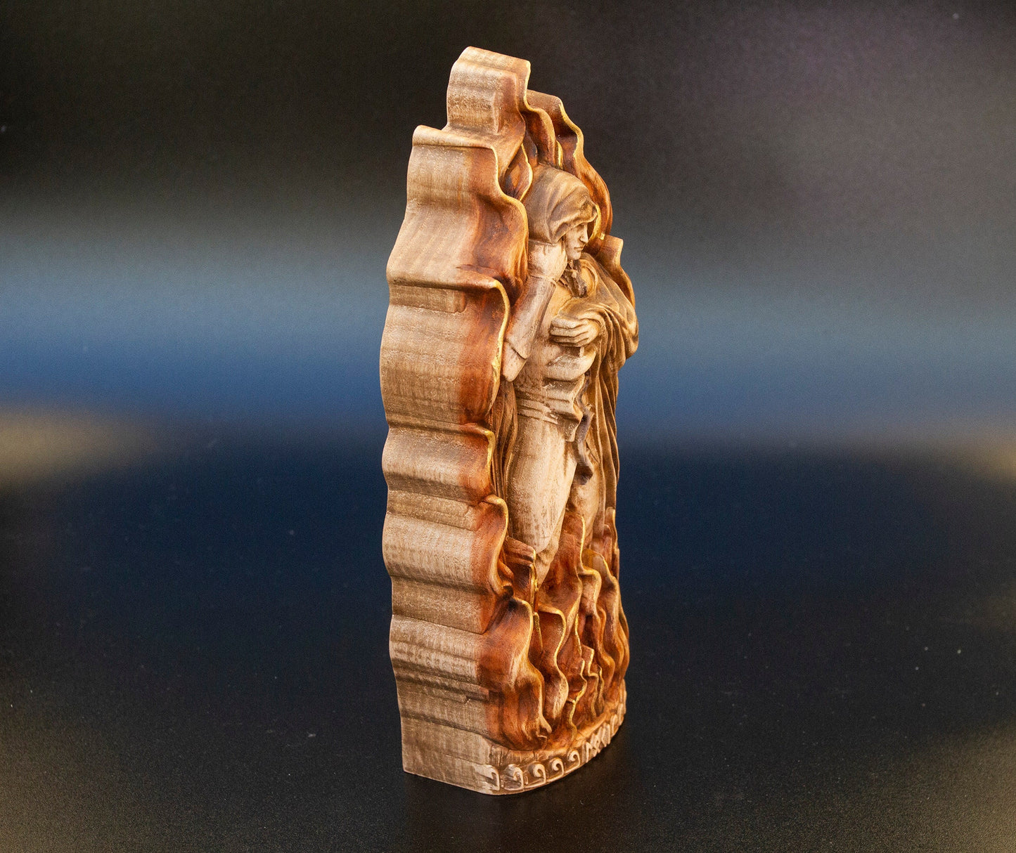 Loki Figure – Wooden Norse God Statue – Symbol of Fire, Mischief & Transformation in Ash Wood