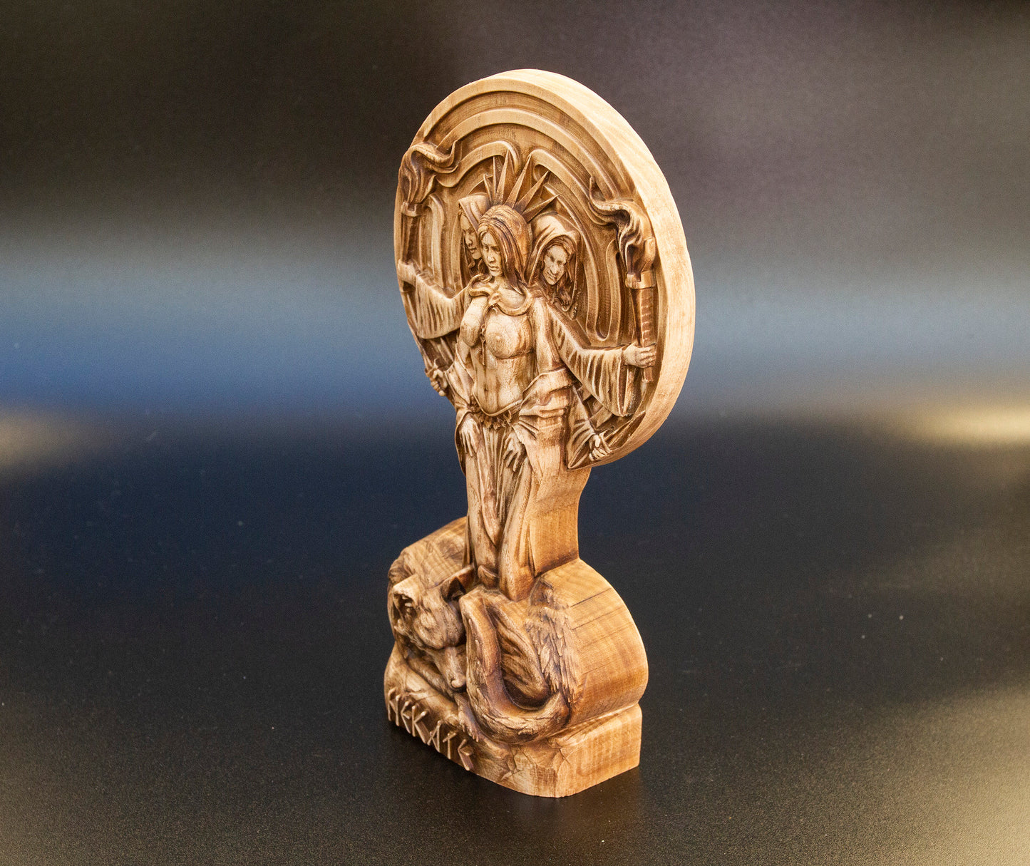 Statue d'Hécate, déesse nordique du mystère et des ténèbres, figurine de dieux scandinaves, sculpture en bois, art de l'autel, souvenir, personnages du Nord