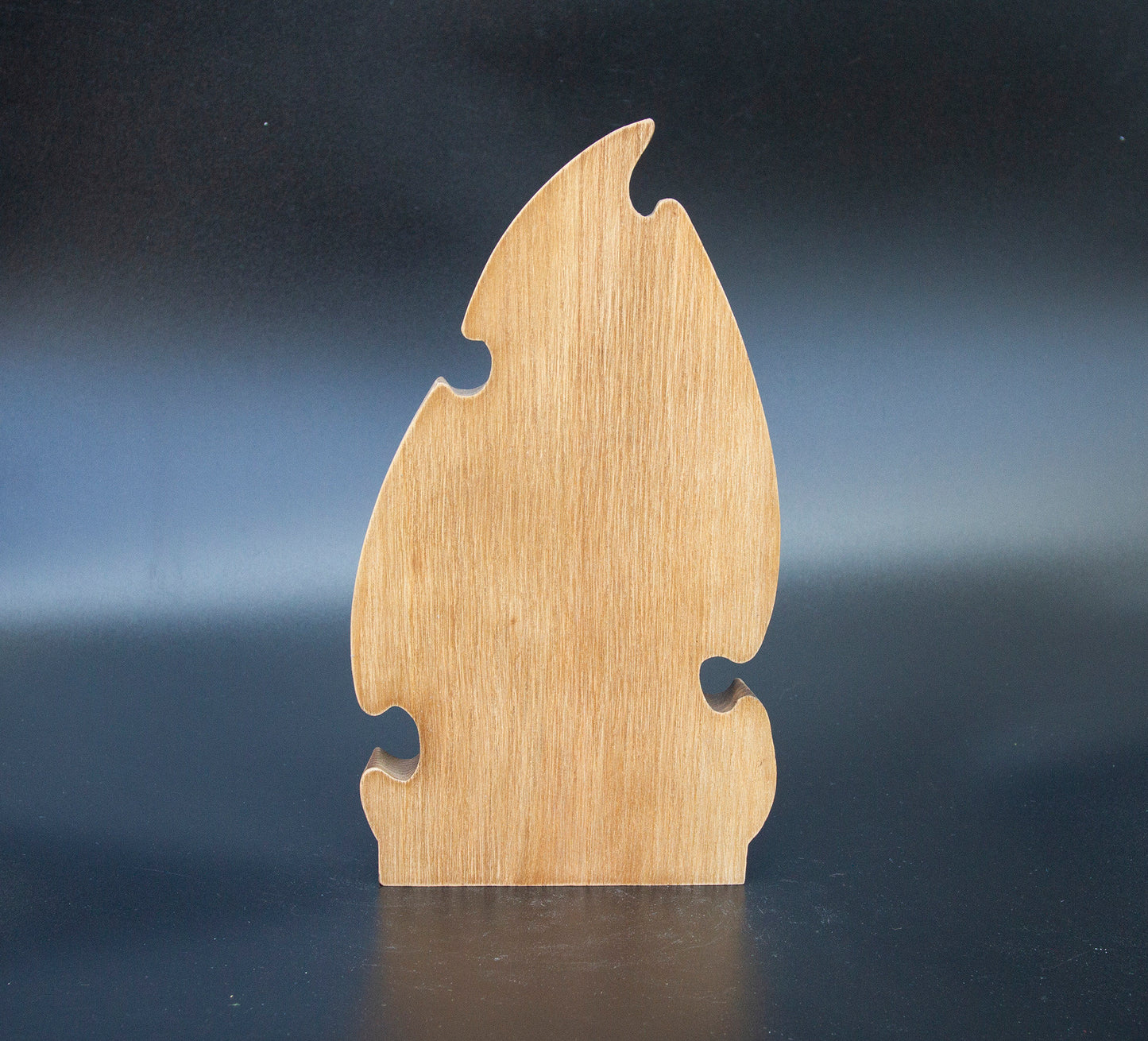 Statue d'Inanna Statuette scandinave minimaliste en bois fabriquée à la main :
