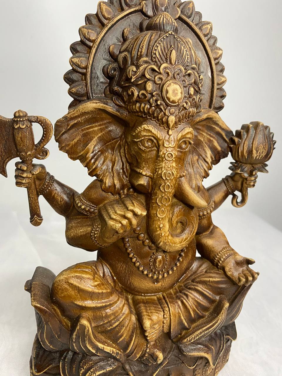 Ganesha Figure – Wooden Hindu God Statue – Symbol of Wisdom, Prosperity & New Beginnings in Ash Wood