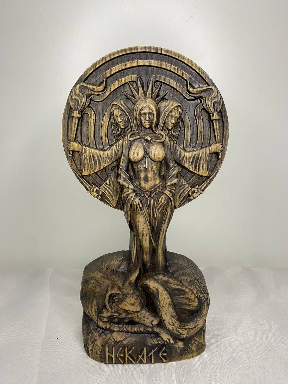 Hekate Figure – Wooden Triple Goddess Statue – Symbol of Magic, Crossroads & Lunar Mystery in Ash Wood