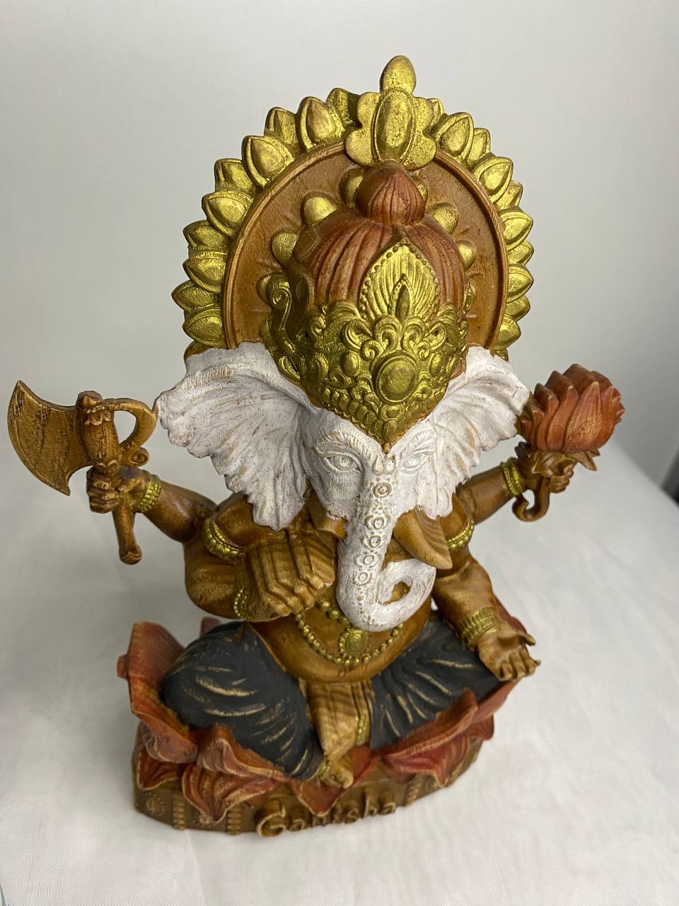 Ganesha Figure – Wooden Hindu God Statue – Symbol of Wisdom, Prosperity & New Beginnings in Ash Wood