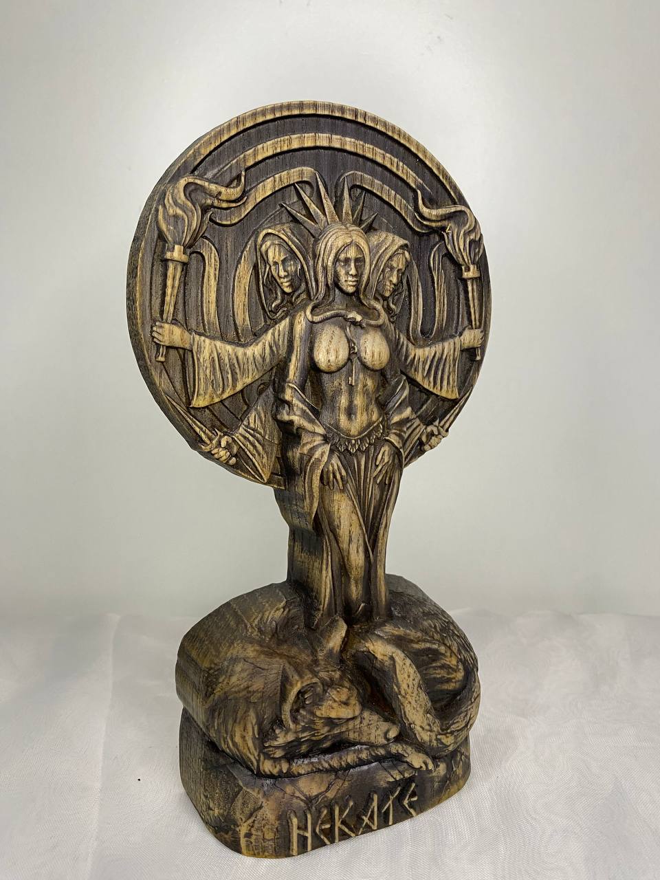Hekate Figure – Wooden Triple Goddess Statue – Symbol of Magic, Crossroads & Lunar Mystery in Ash Wood