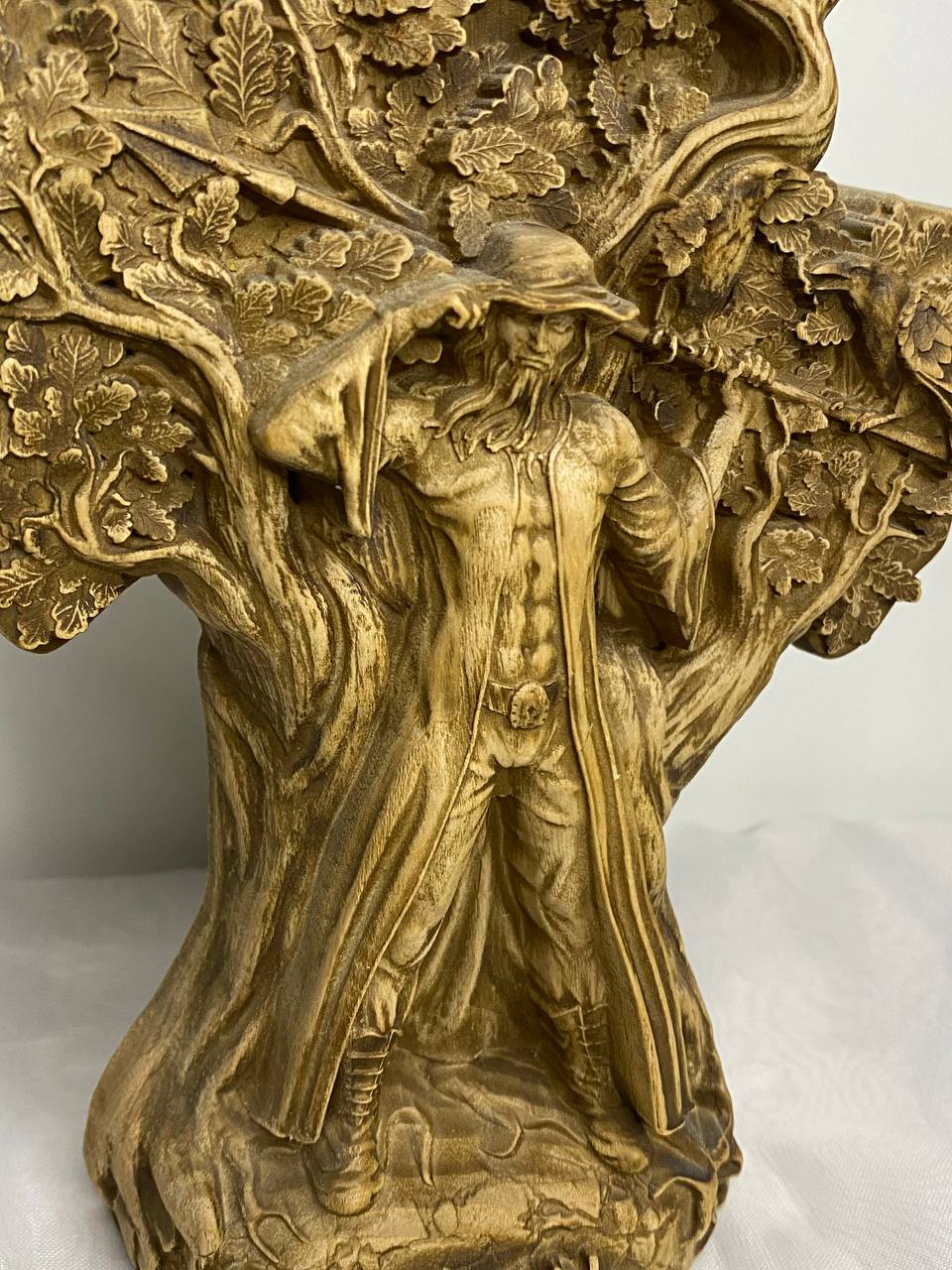 Odin Figure – Wooden Norse God Statue – Symbol of Wisdom, War & Magic in Ash Wood