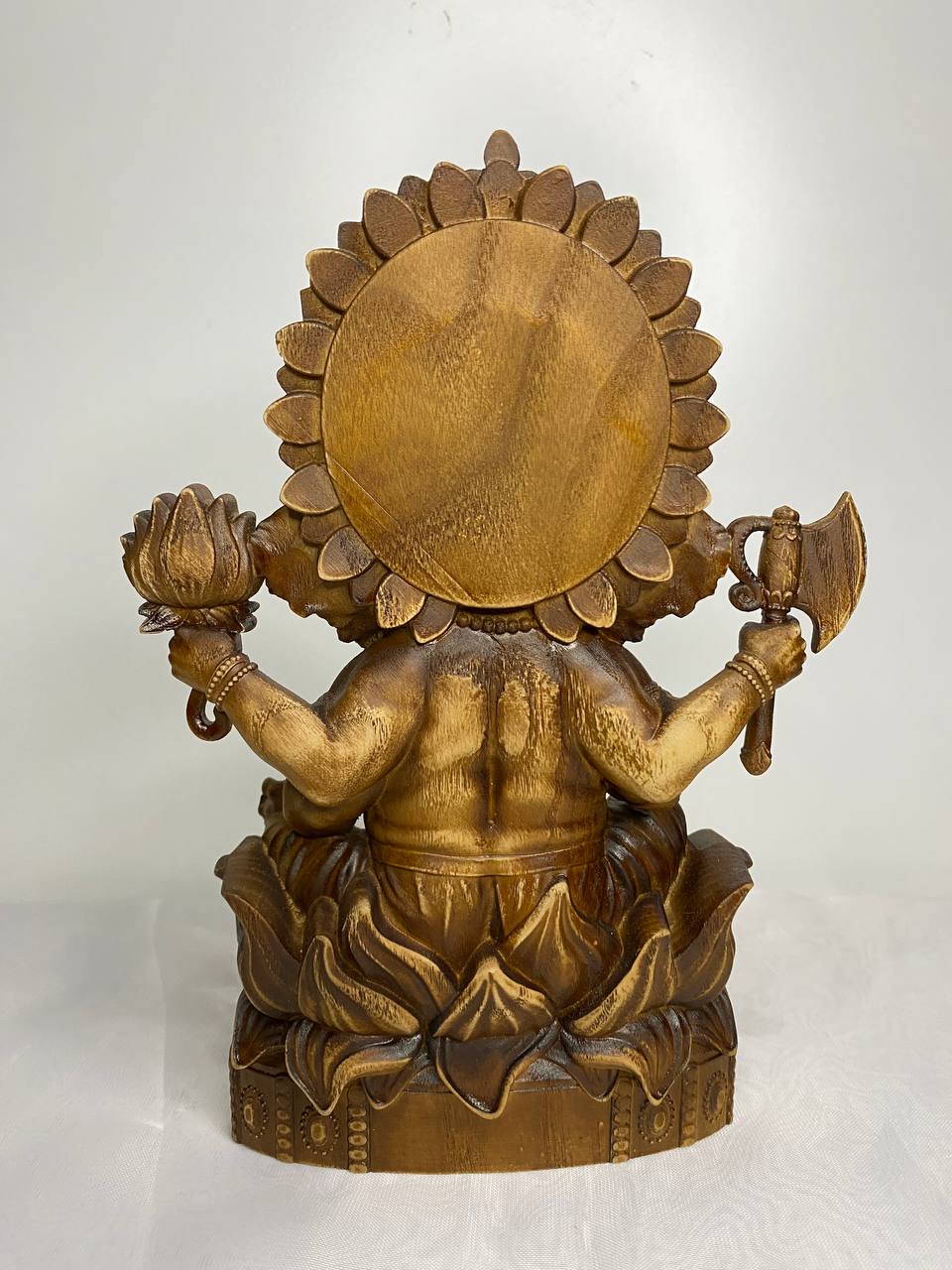 Ganesha Figure – Wooden Hindu God Statue – Symbol of Wisdom, Prosperity & New Beginnings