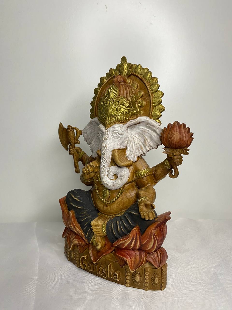 Ganesha Figure – Wooden Hindu God Statue – Symbol of Wisdom, Prosperity & New Beginnings in Ash Wood