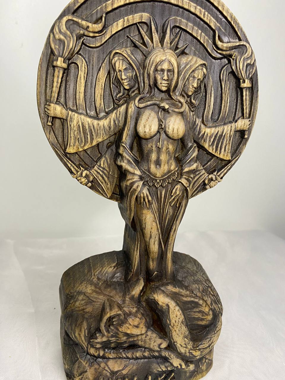 Hekate Figure – Wooden Triple Goddess Statue – Symbol of Magic, Crossroads & Lunar Mystery in Ash Wood
