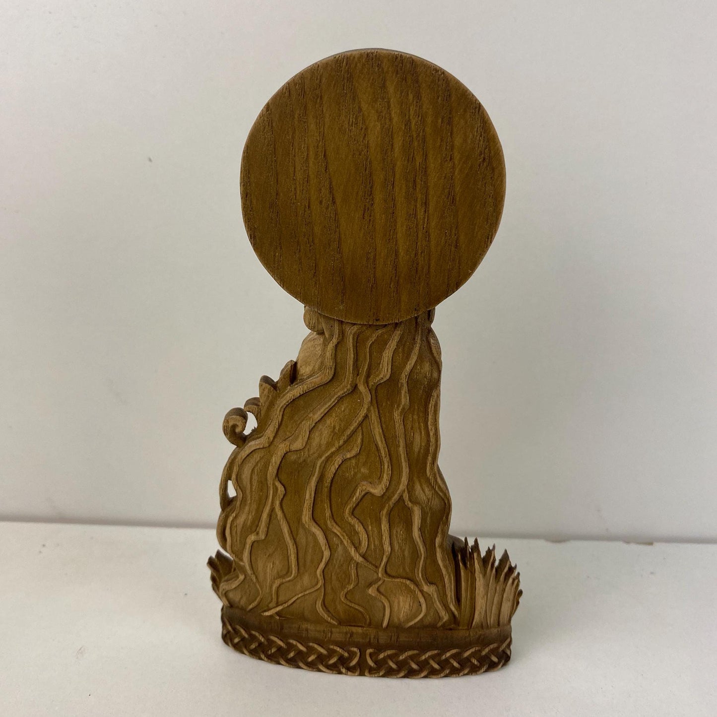 Jord Déesse nordique Dieux païens Païen nordique Asatru Mythologie nordique Jord statue Viking simbol Viking runes Viking statue Déesse statue Païen