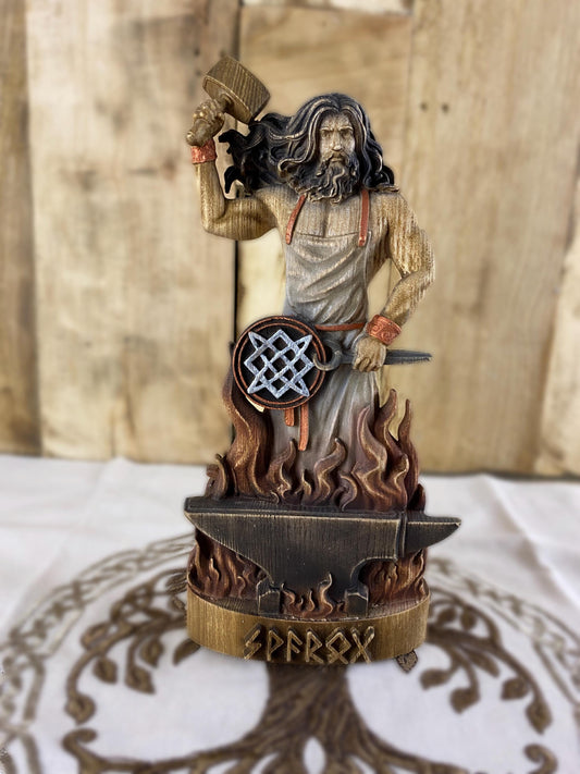 Svarog Dieux de Svarog Statue de déesse Dieux slaves Mythologie slave Païen slave Paganisme slave Statue slave Dieux païens Idole slave Slave