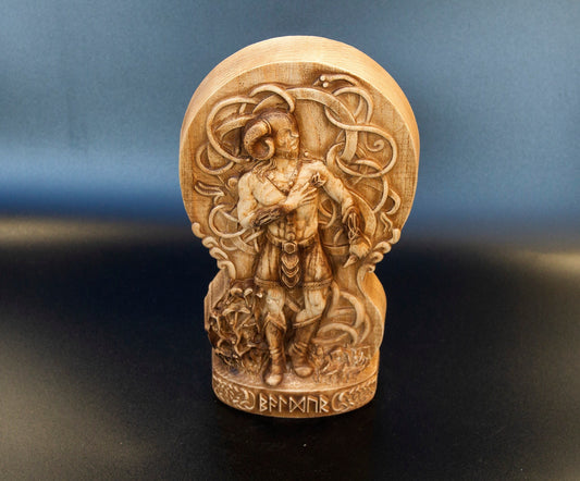 Statue Baldr Statuette scandinave minimaliste en bois fabriquée à la main : Baldr, dieu nordique de la lumière et de la beauté