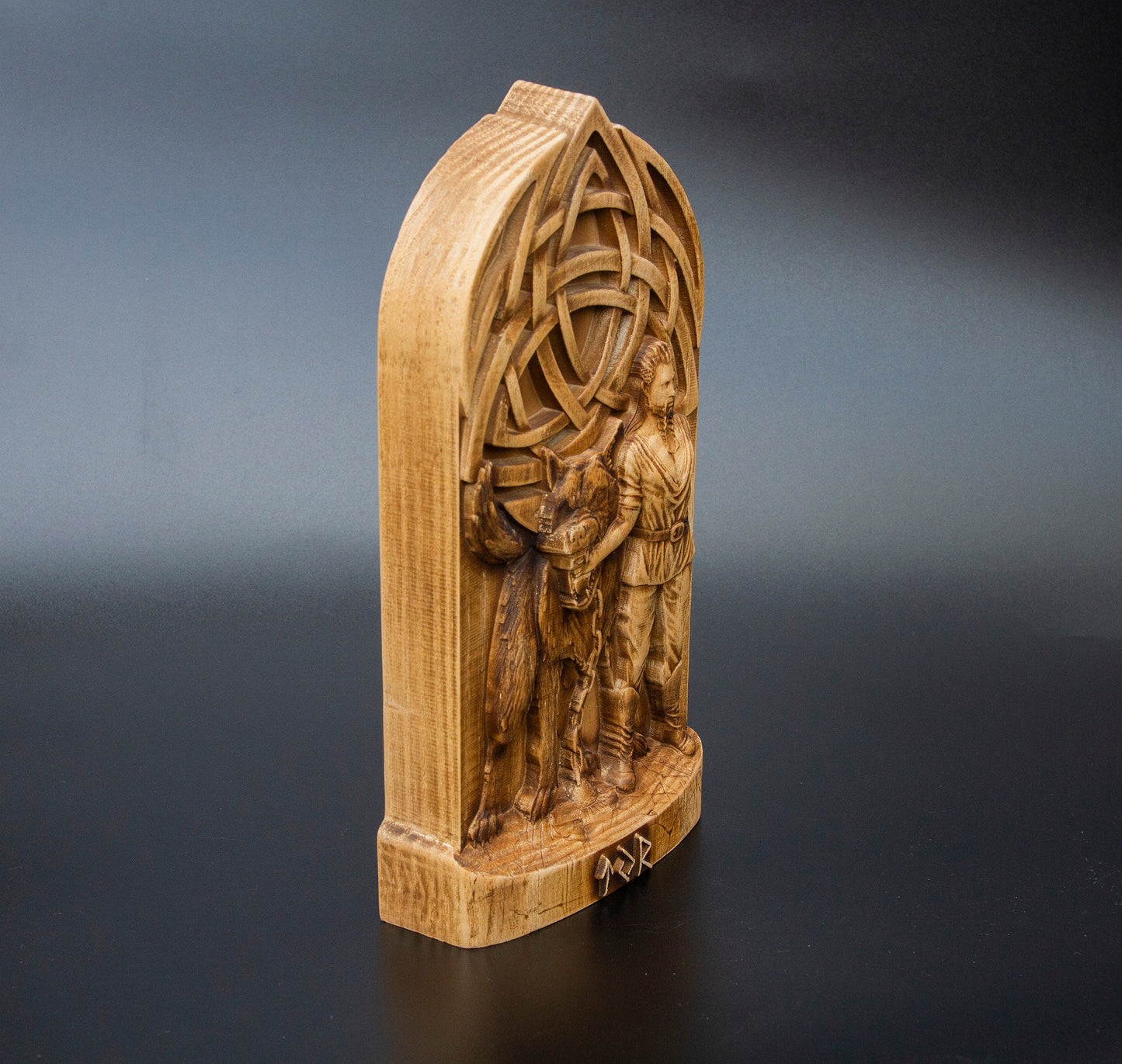 Statue de Tyr, figurine d'autel des dieux nordiques, statue païenne des dieux scandinaves, sculpture en bois de 20 cm de haut, souvenir