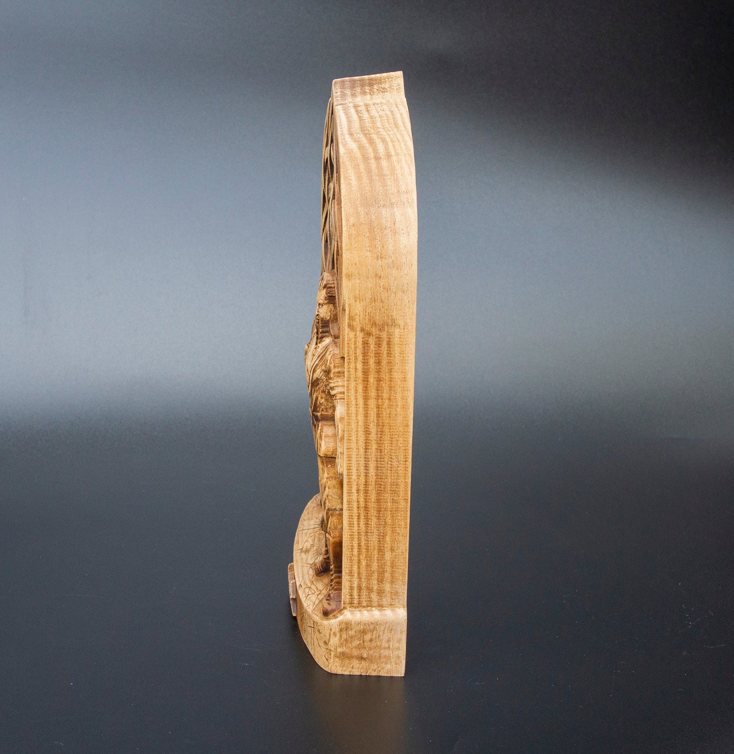 Statue de Tyr, figurine d'autel des dieux nordiques, statue païenne des dieux scandinaves, sculpture en bois de 20 cm de haut, souvenir