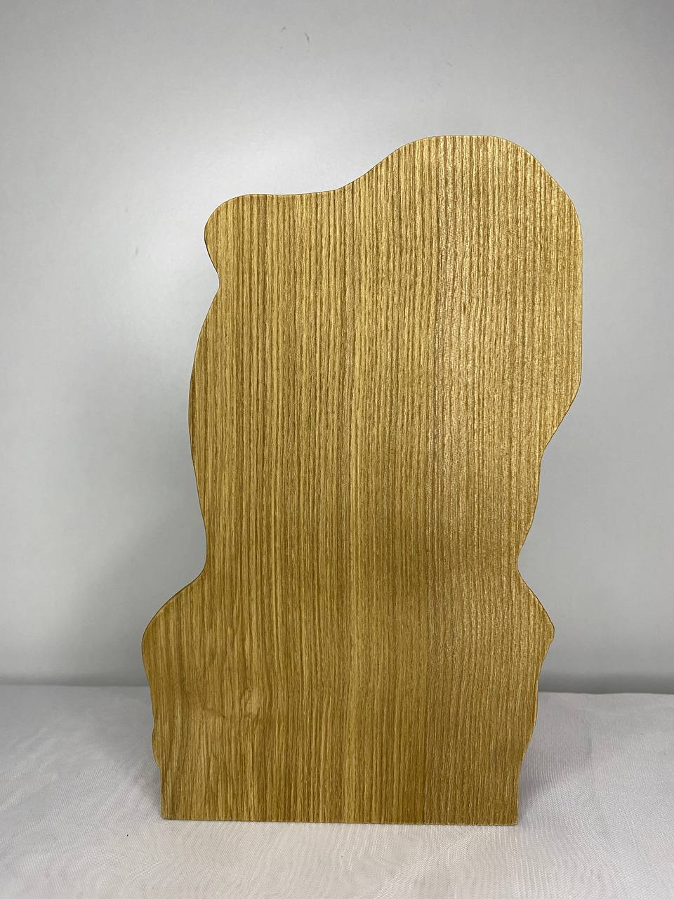 Freya Figure – Wooden Norse Goddess Statue – Symbol of Love, Magic & Warrior Grace