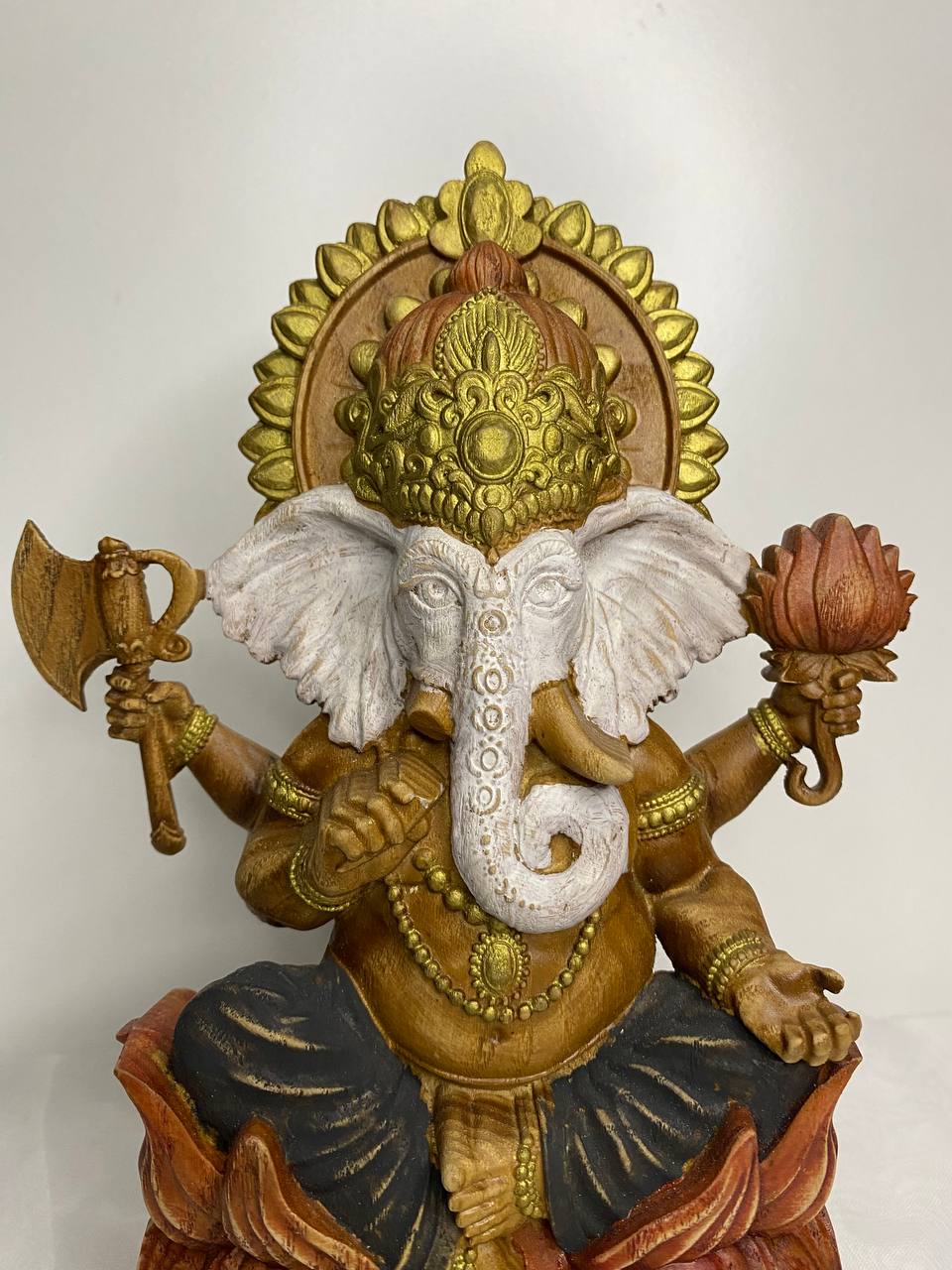 Ganesha Figure – Wooden Hindu God Statue – Symbol of Wisdom, Prosperity & New Beginnings in Ash Wood