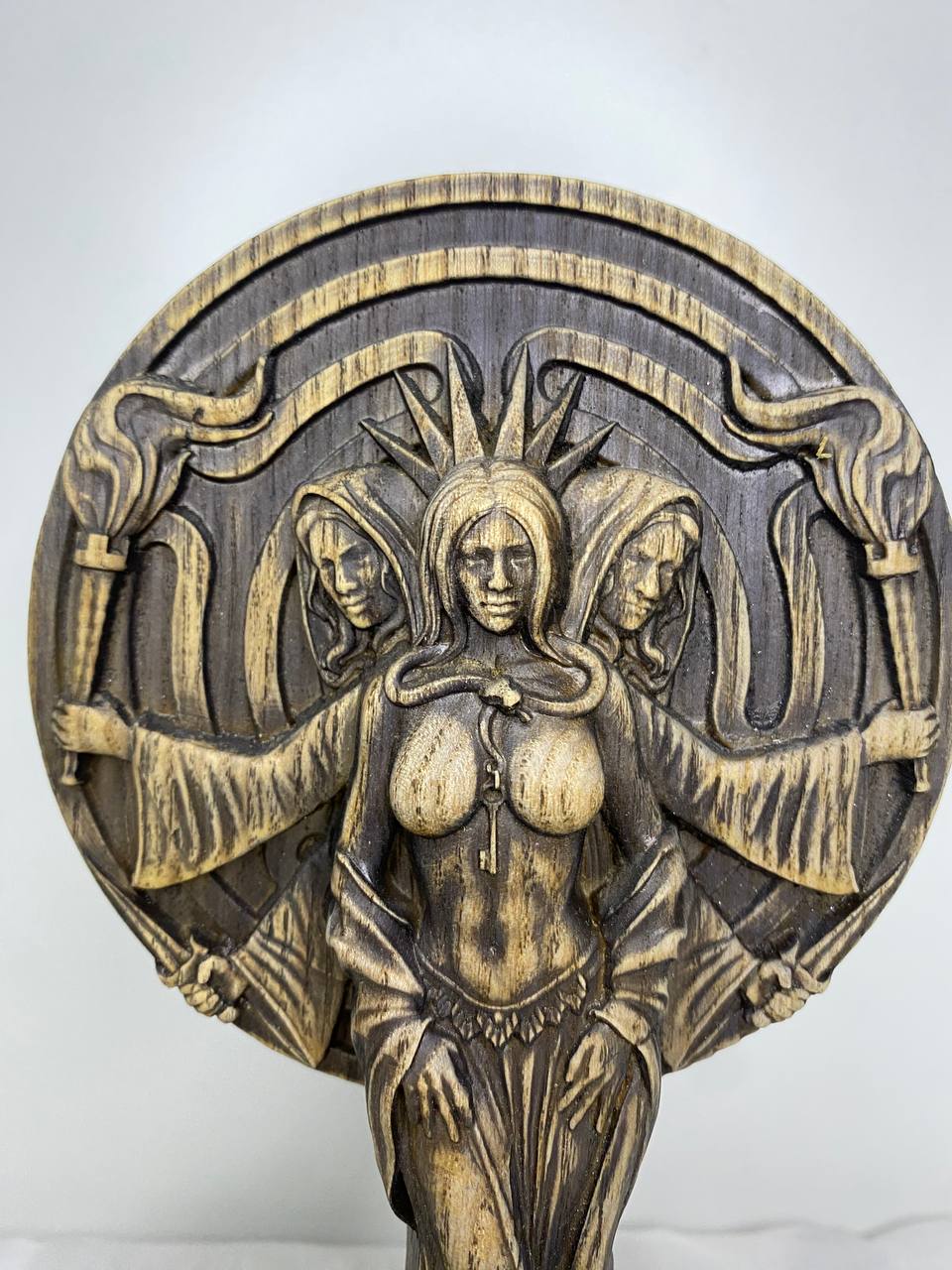 Hekate Figure – Wooden Triple Goddess Statue – Symbol of Magic, Crossroads & Lunar Mystery in Ash Wood