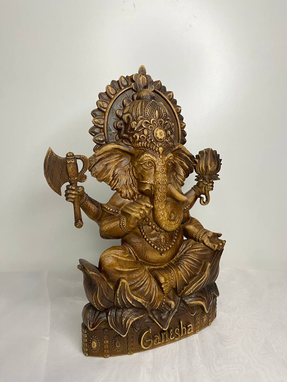 Ganesha Figure – Wooden Hindu God Statue – Symbol of Wisdom, Prosperity & New Beginnings