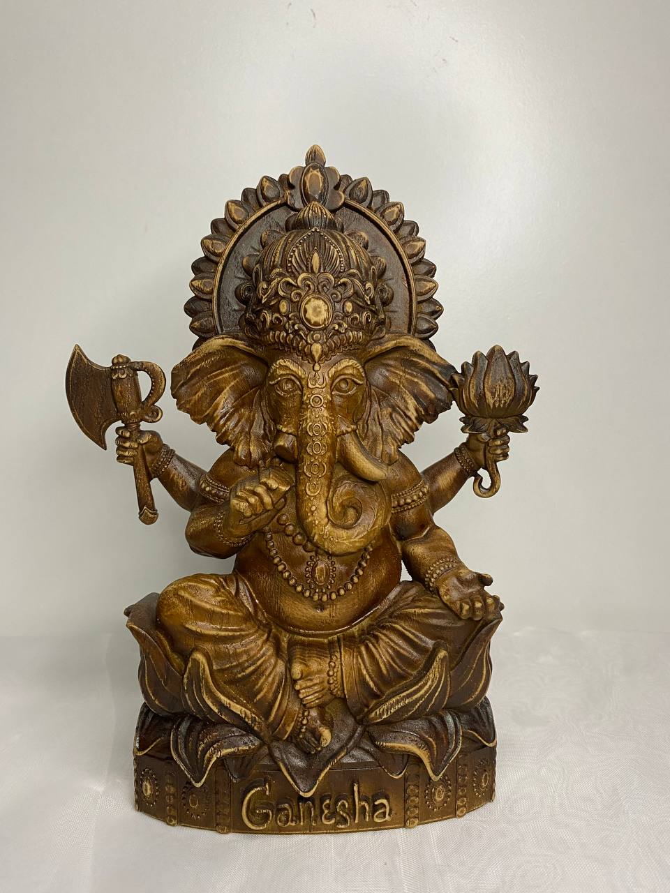 Ganesha Figure – Wooden Hindu God Statue – Symbol of Wisdom, Prosperity & New Beginnings